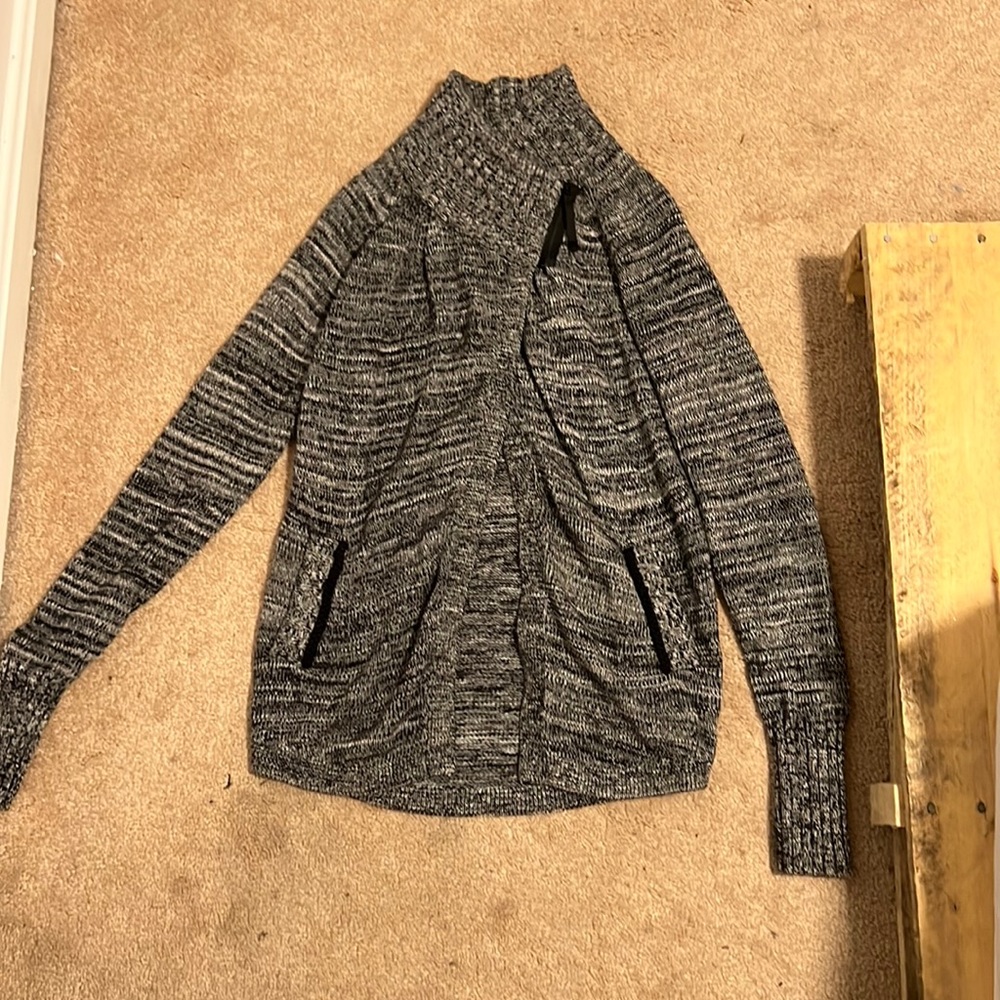 Ivivva zip up cute